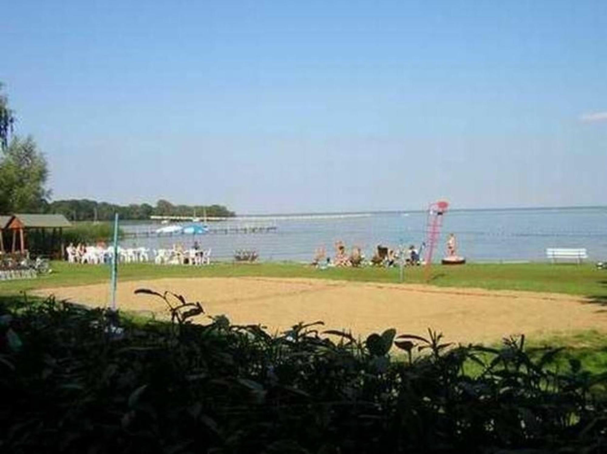 Ferienwohnung Dachs Im Mueritz Seepark Marienfelde ภายนอก รูปภาพ